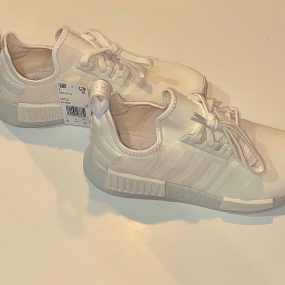 Adidas NMD_R1 - Picture 11 of 14